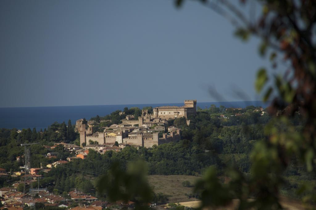 Cubo Con Vista Villa Gradara Rum bild